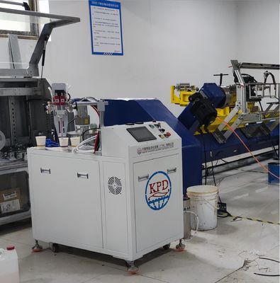 Máquina para distribuir resina epoxi de adhesivo para sensores electrónicos de precisión