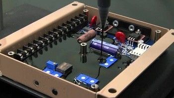 Dispensador automático de resina epoxi de bomba de proporción con función de agitación y desespumación por calentamiento