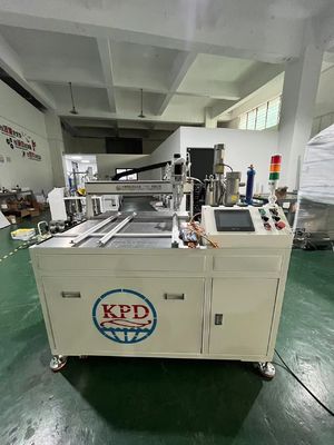 Equipo de fundición automático de inyección de potería de PU de 2k para pegamento de PCBA en la línea de producción SMT