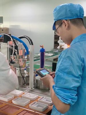 Función de vacío SMT 2k Meter Máquina de distribución de mezcla para verter pegamento