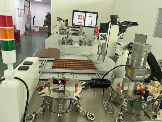 Sistema de embotellamiento de silicona eléctrica híbrida de dos líquidos Máquina de embotellamiento de resina epoxi