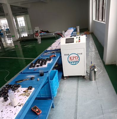 Máquina de mezcla y dosificación de dos componentes para colocar pegamento en macetas