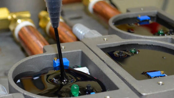 AB Máquina de llenado de pegamento para recubrimiento adhesivo de dos componentes