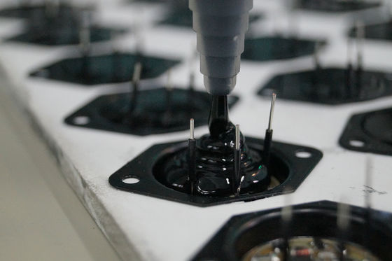 Máquina profesional de embotellado de dos componentes y PCB